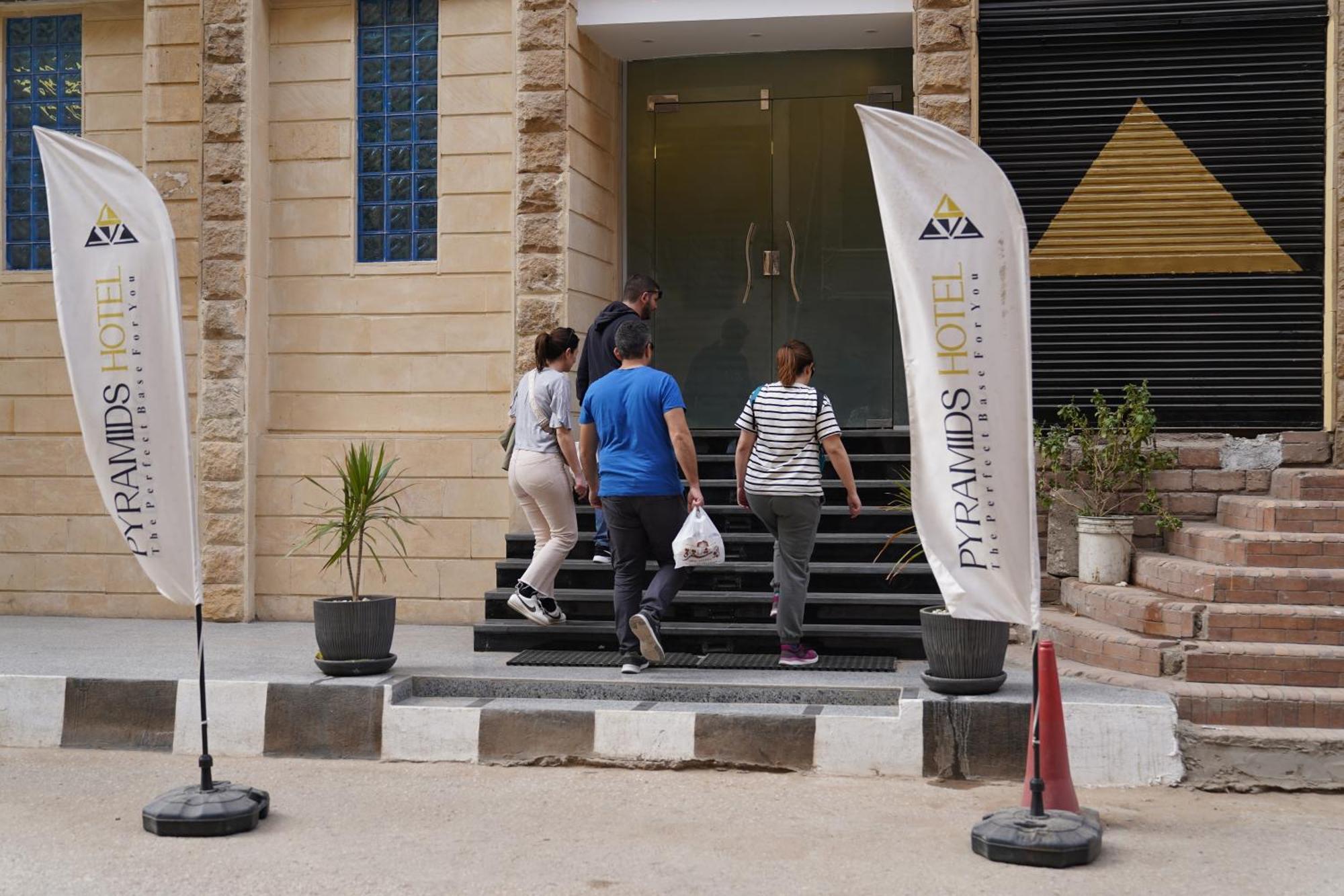 Pyramids Hotel Kafrat al Jabal Luaran gambar