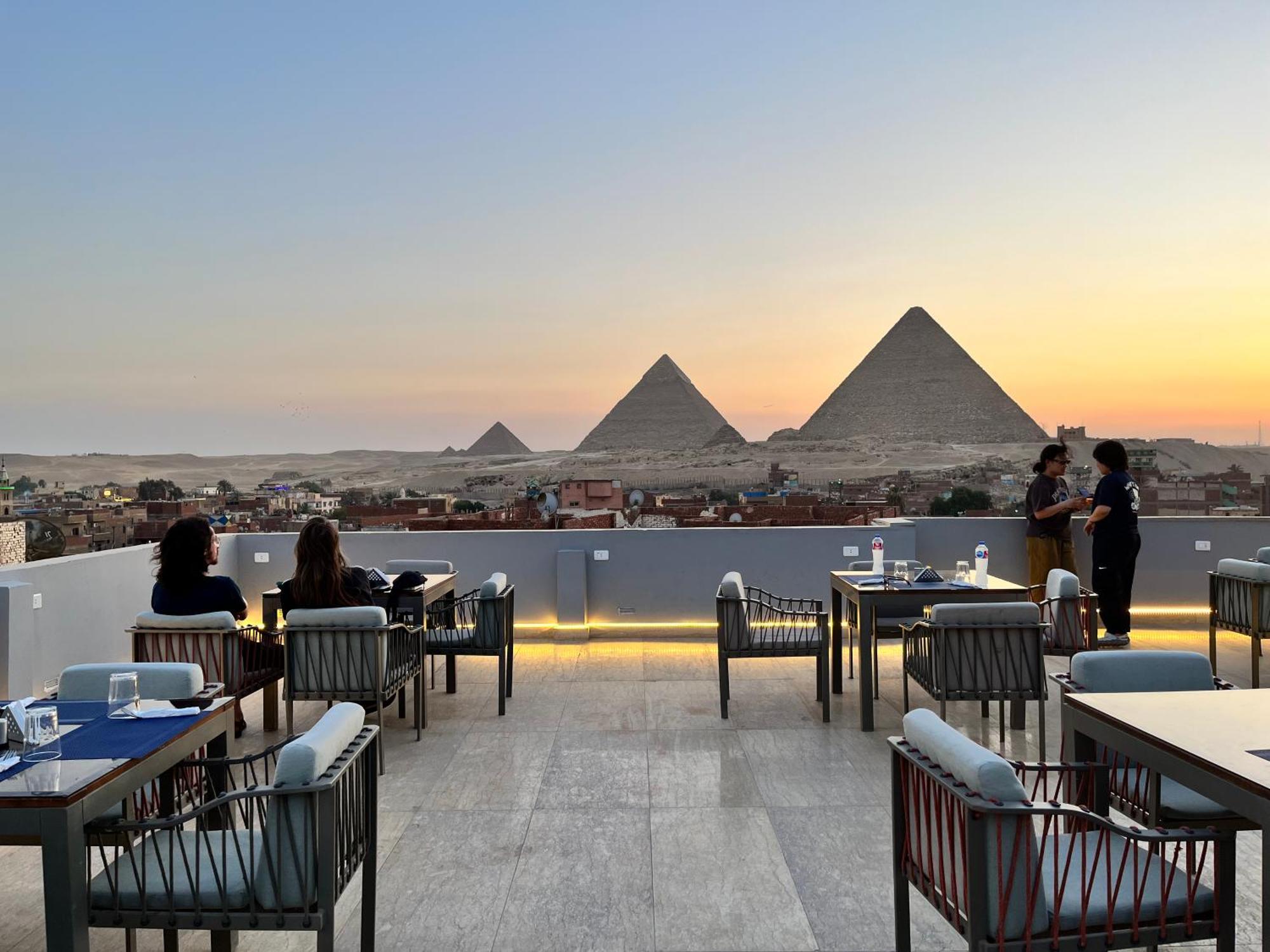 Pyramids Hotel Kafrat al Jabal Luaran gambar